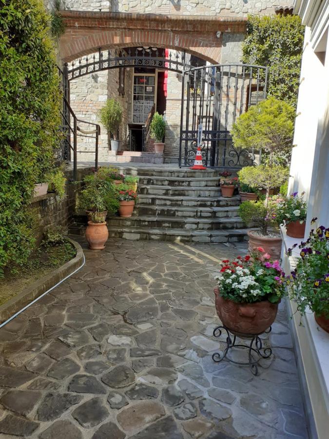 Hotel Guri Elbasan Zewnętrze zdjęcie