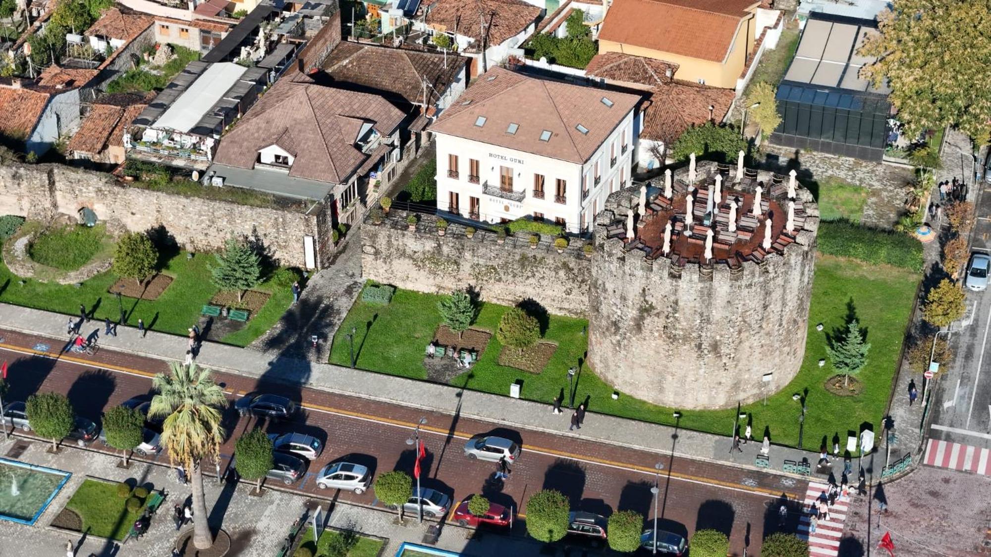 Hotel Guri Elbasan Zewnętrze zdjęcie
